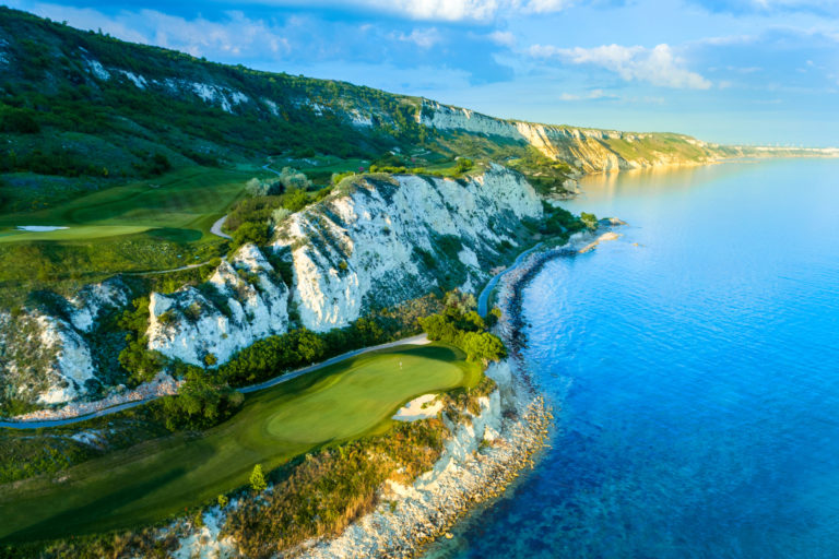 thracian_cliffs_golf06