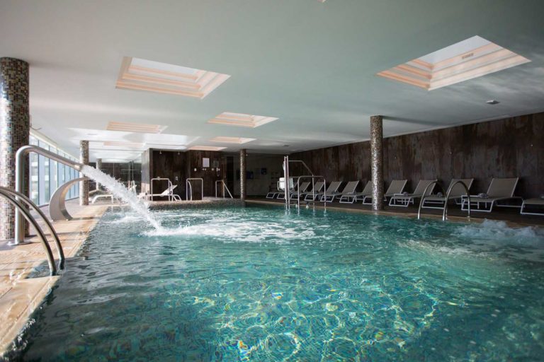 Hipotels Playa de Palma Palace Spa Indoor Pool 4