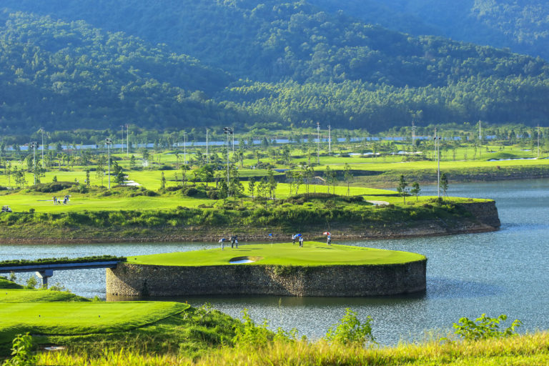 Thanh-Lanh-Valley-Golf-Resort